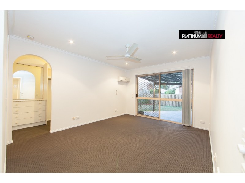 25 Cheltenham Drive, Robina QLD 4226