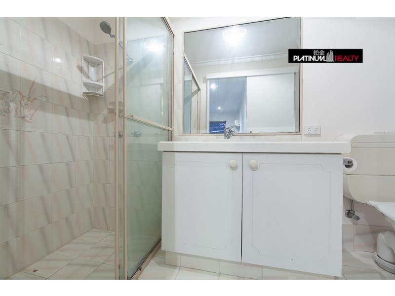 25 Cheltenham Drive, Robina QLD 4226