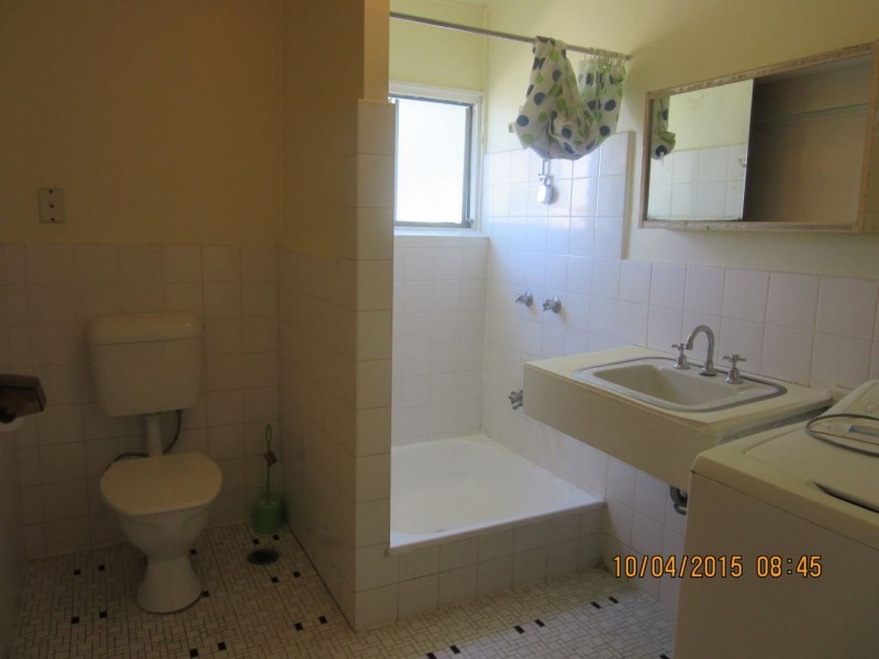 12/6 Stanhill Drive, Chevron Island QLD 4217