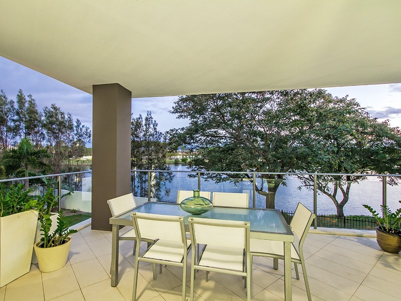Robina QLD 4226