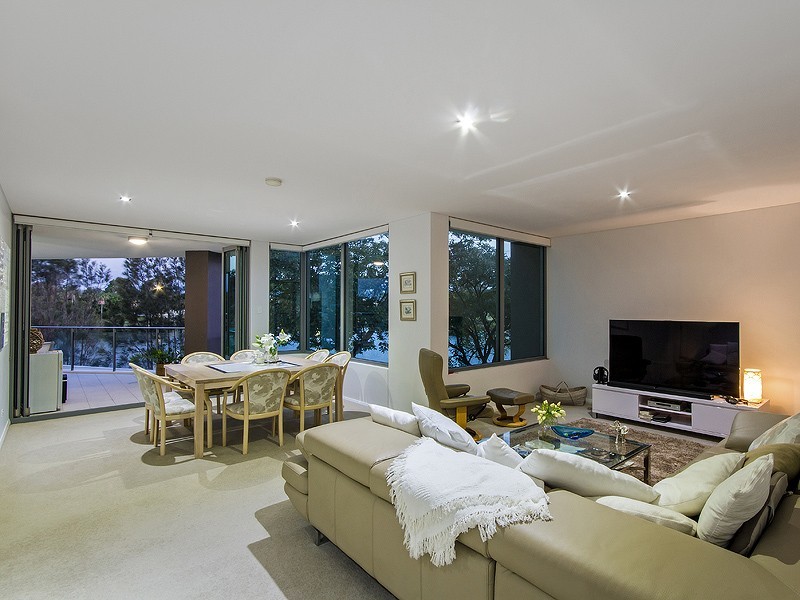 Robina QLD 4226