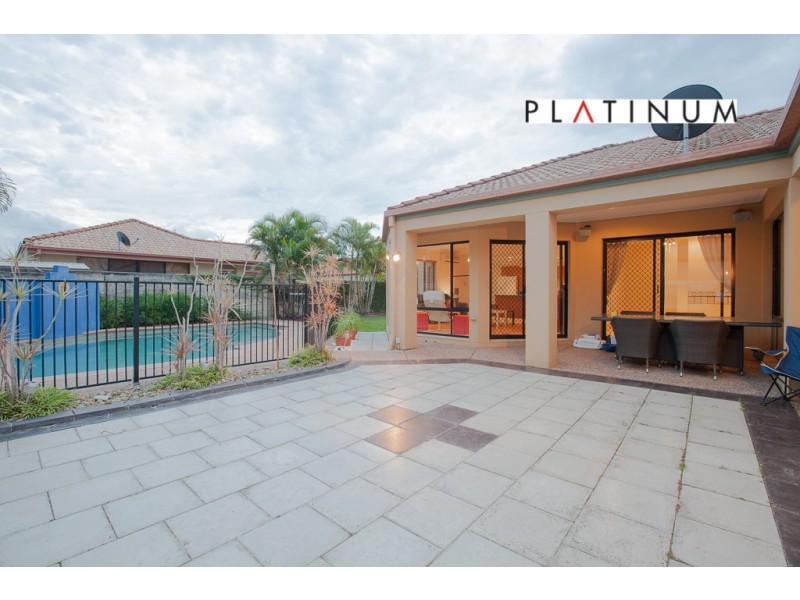 18 Dallow Crescent, Monterey Keys QLD 4212