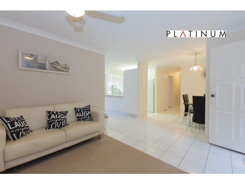 141 Mildura Drive, Helensvale QLD 4212