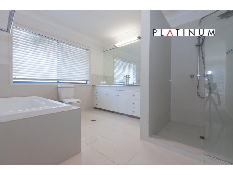 96 Albatross Avenue, Mermaid Beach QLD 4218