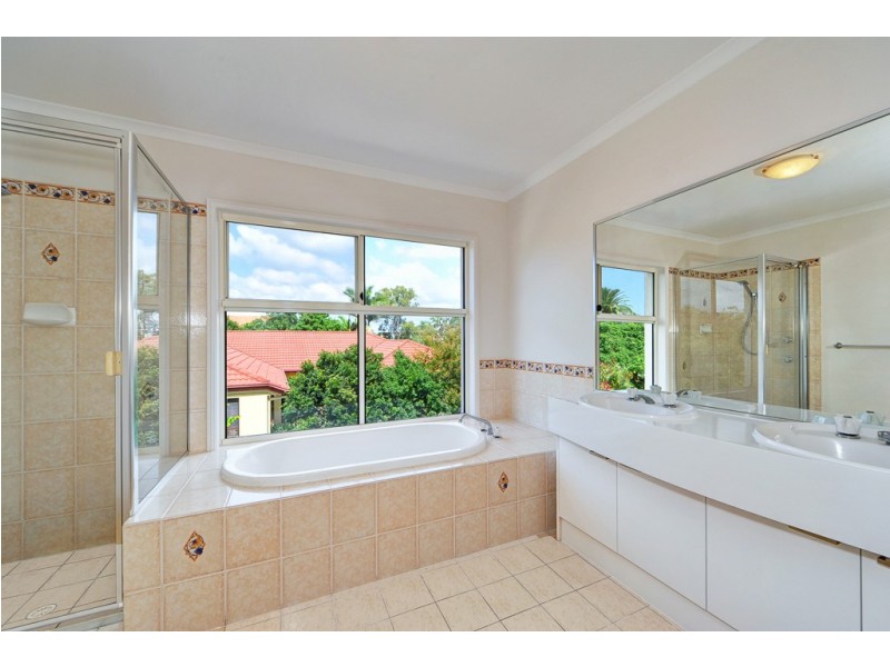 Hope Island QLD 4212