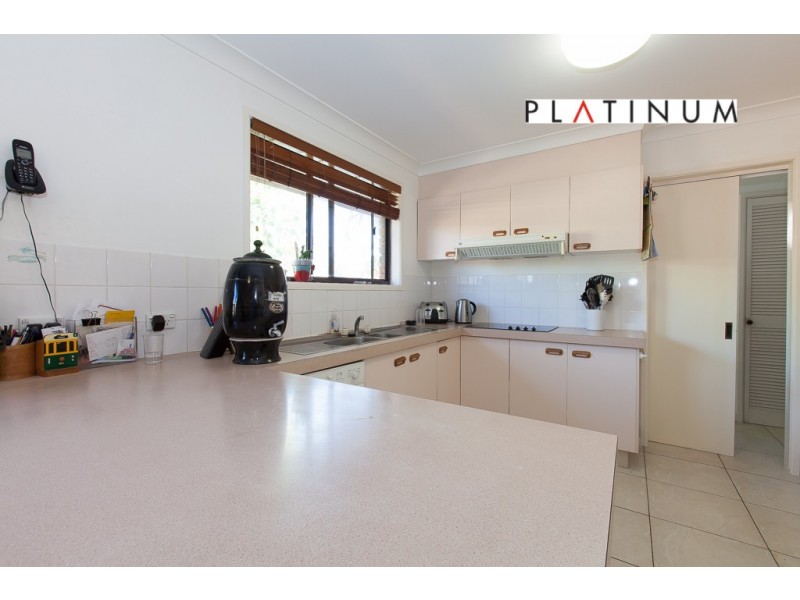 2 Razorbill Street, Burleigh Waters QLD 4220