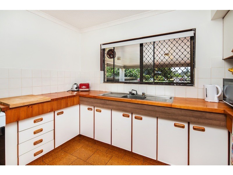 2/19 Seashell Avenue, Mermaid Beach QLD 4218