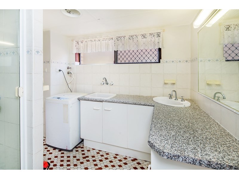 2/19 Seashell Avenue, Mermaid Beach QLD 4218