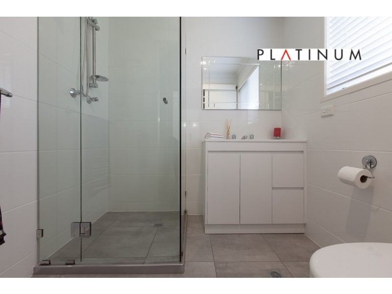 2 Apurla Court, Karana Downs QLD 4306