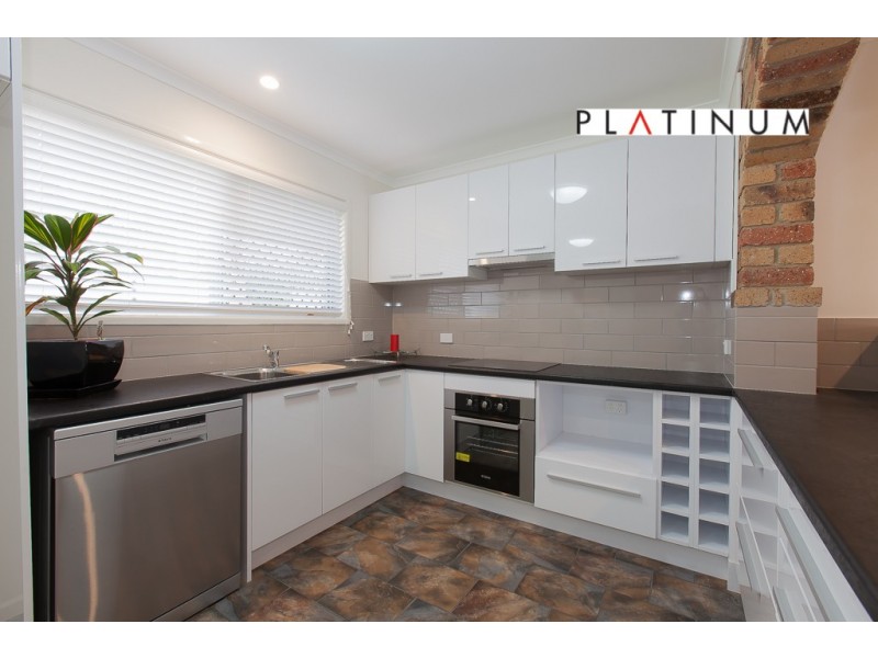 2 Apurla Court, Karana Downs QLD 4306