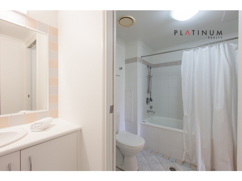 22/1 Paradise Island, Surfers Paradise QLD 4217