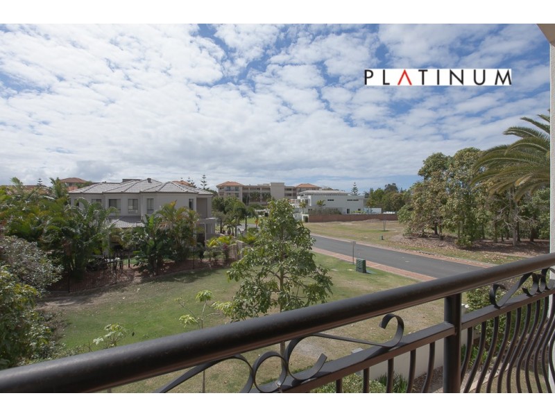 Hope Island QLD 4212