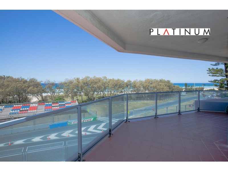 4/3454 Main Beach Parade, Surfers Paradise QLD 4217
