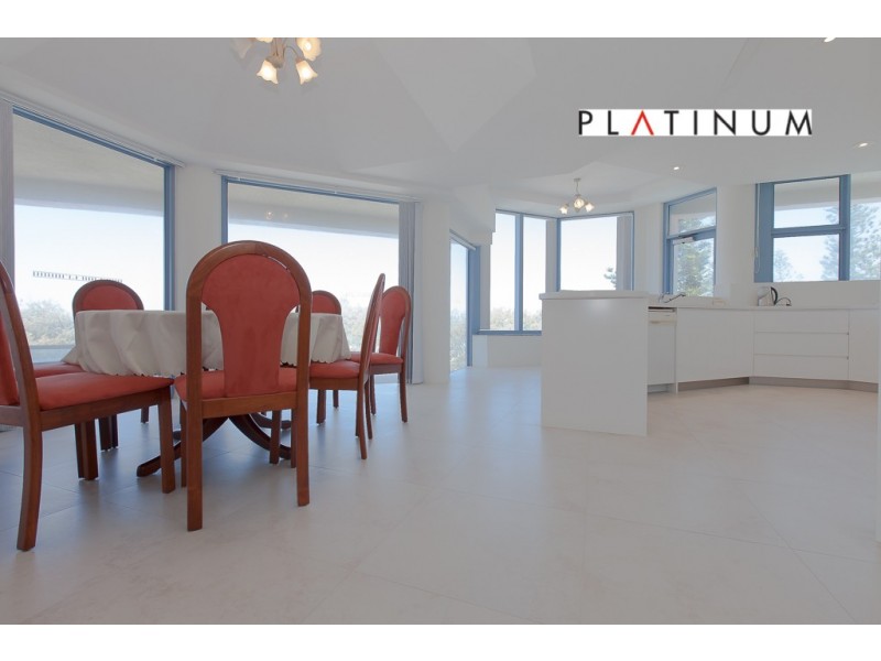 4/3454 Main Beach Parade, Surfers Paradise QLD 4217