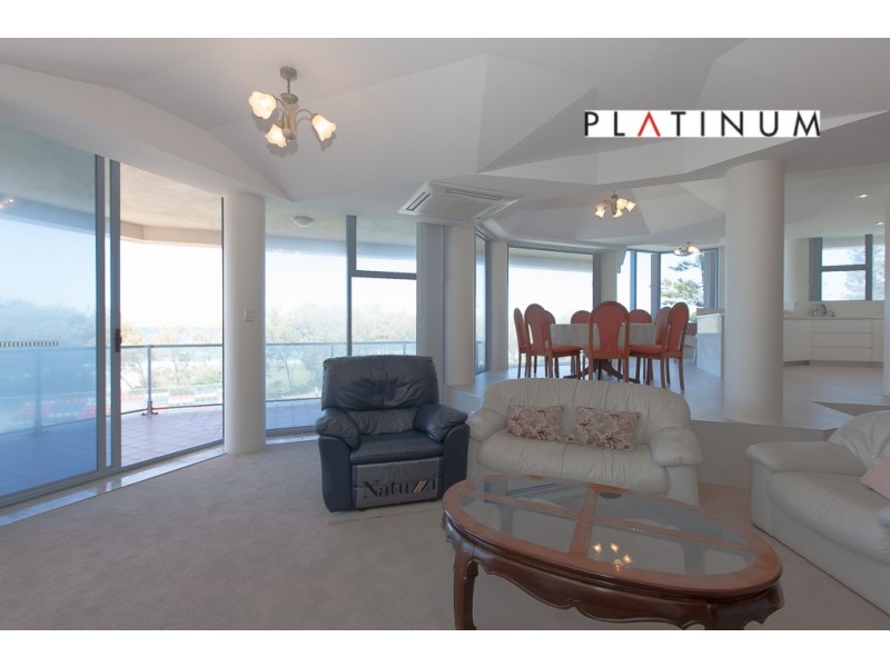 4/3454 Main Beach Parade, Surfers Paradise QLD 4217