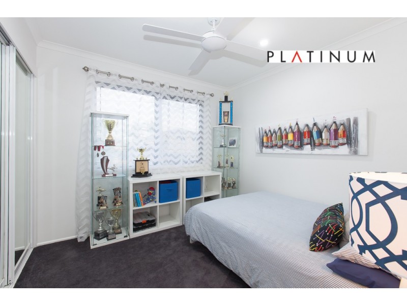 7 Alvarado Court, Broadbeach Waters QLD 4218
