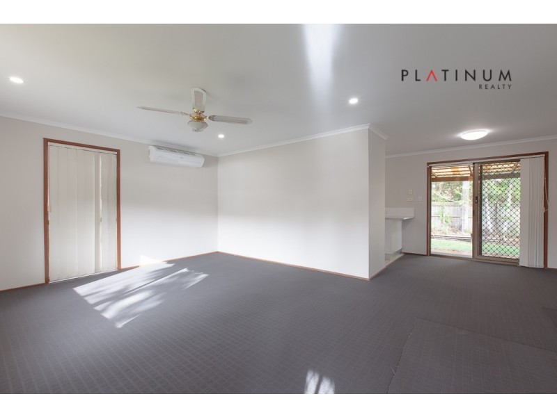 134 Government Road, Labrador QLD 4215