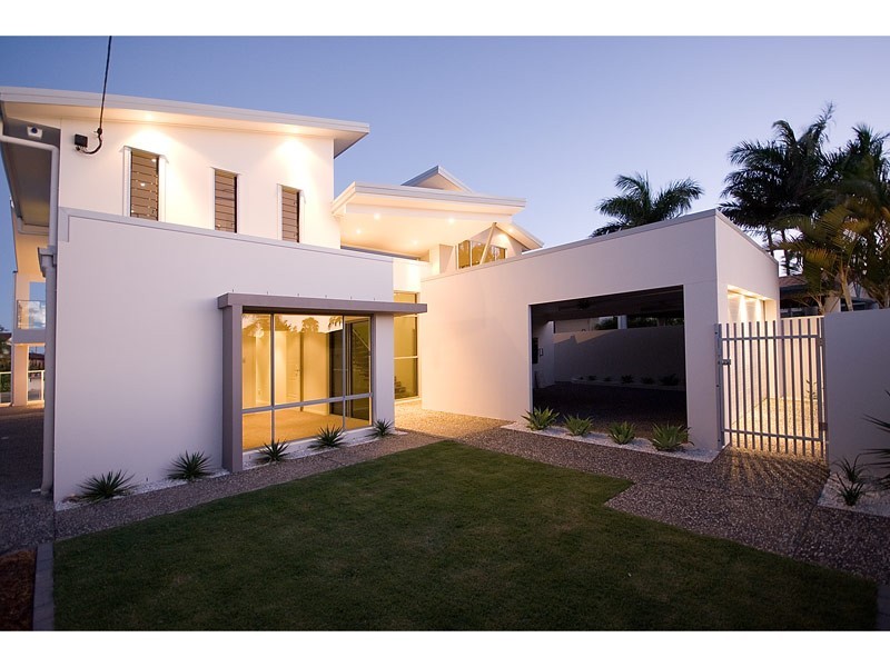 Broadbeach Waters QLD 4218