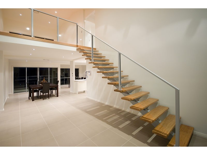 Broadbeach Waters QLD 4218