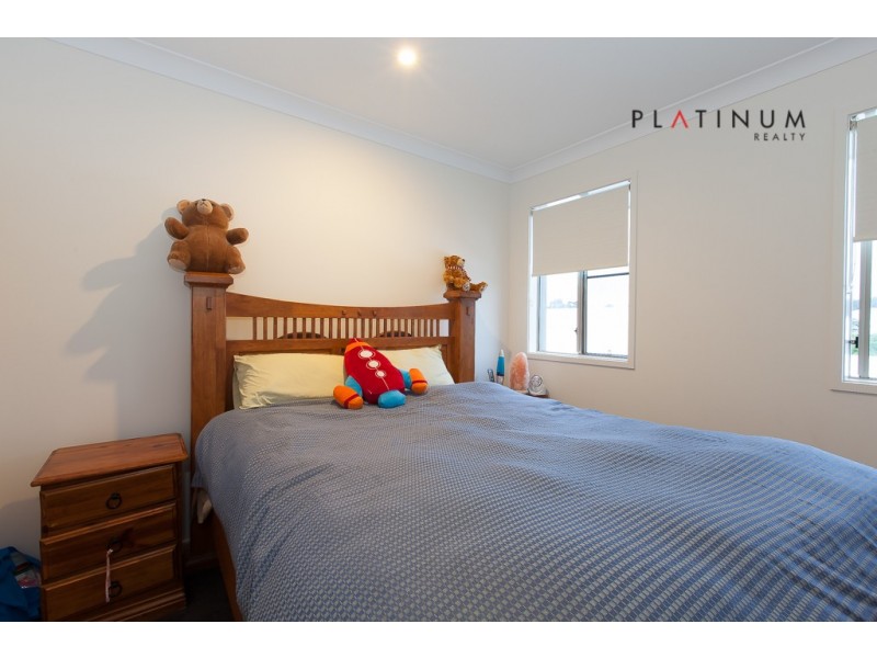 @5 Captain Hope Ave, Coomera QLD 4209