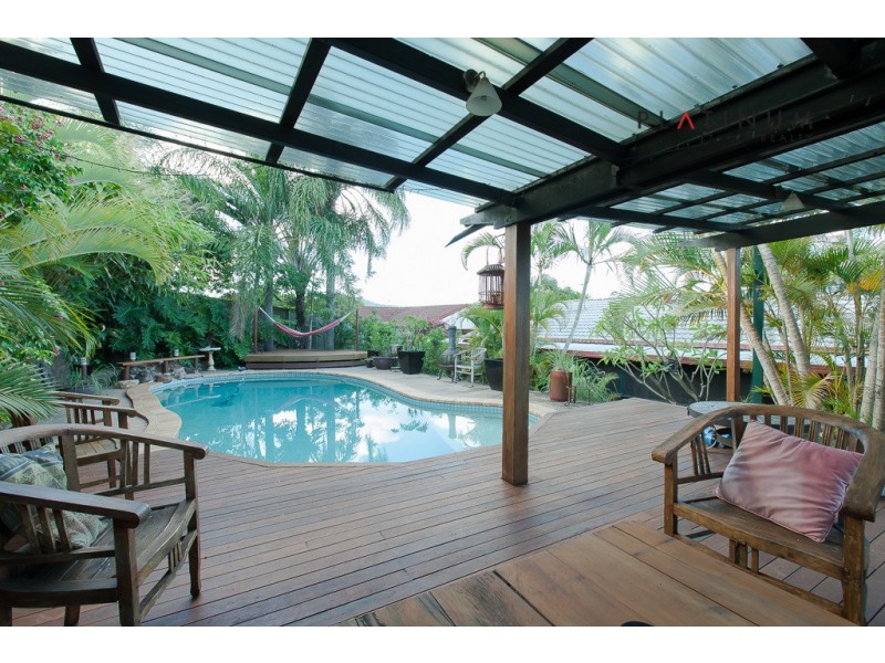 8 Centurion Crescent, Nerang QLD 4211