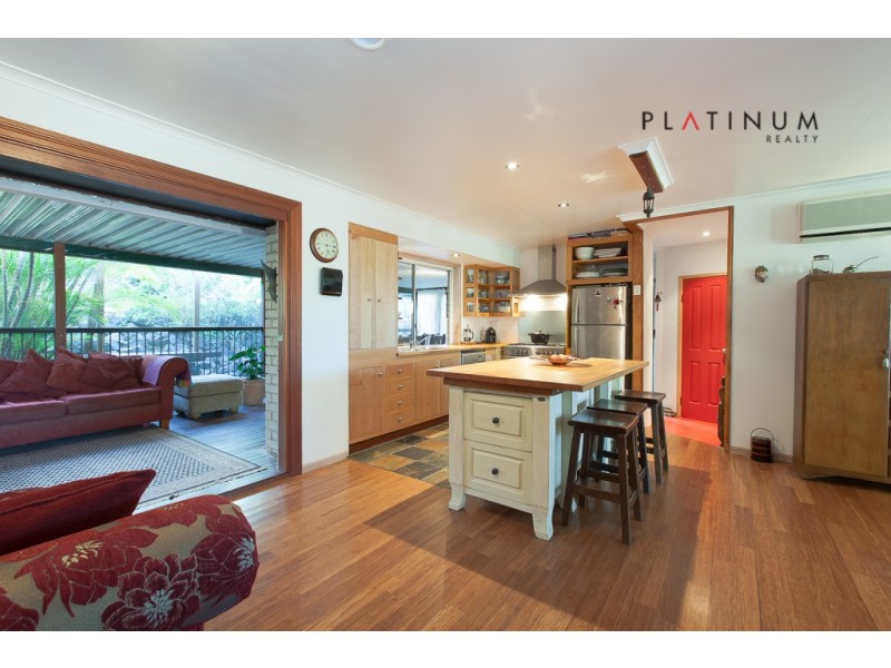 8 Centurion Crescent, Nerang QLD 4211