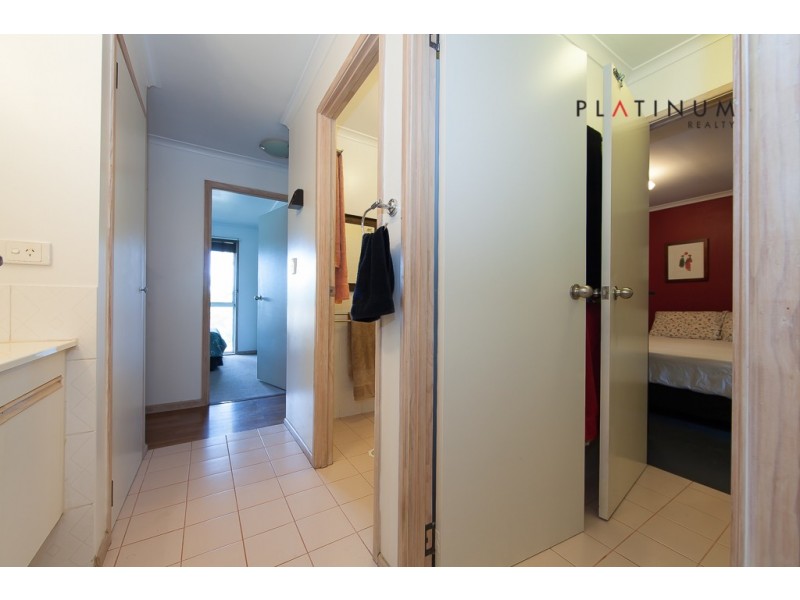 8 Centurion Crescent, Nerang QLD 4211