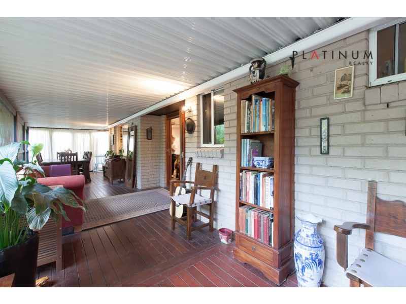 8 Centurion Crescent, Nerang QLD 4211