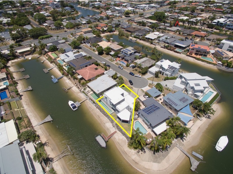 Broadbeach Waters QLD 4218