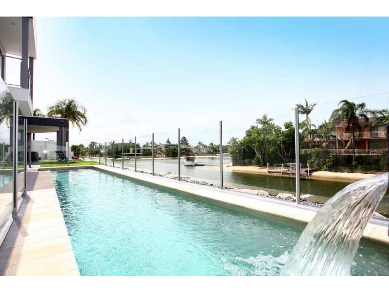 Broadbeach Waters QLD 4218