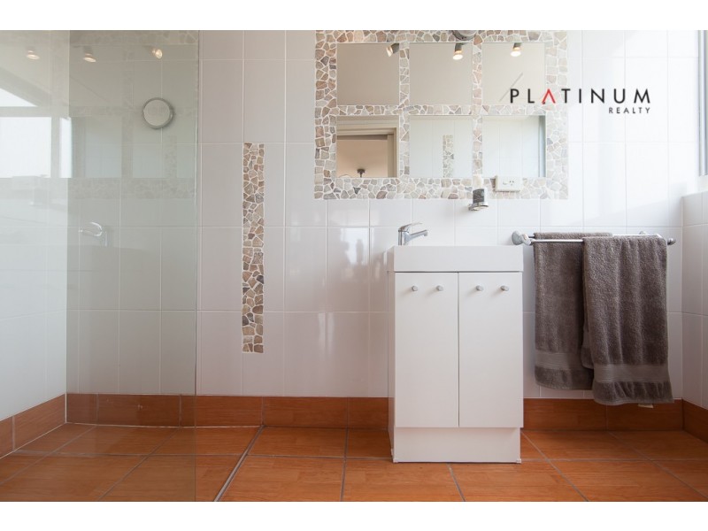 @158 Hedges Avenue, Mermaid Beach QLD 4218