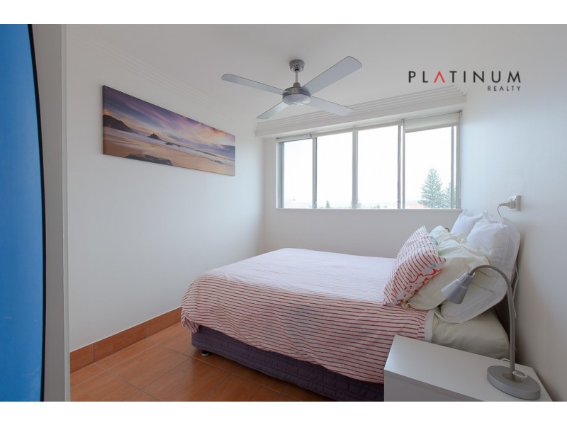 @158 Hedges Avenue, Mermaid Beach QLD 4218