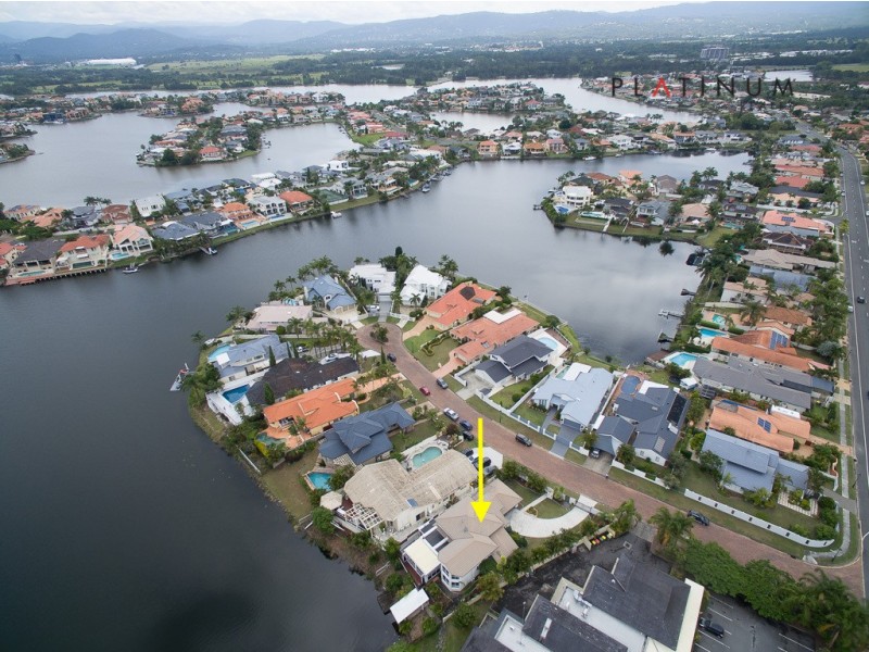 Clear Island Waters QLD 4226