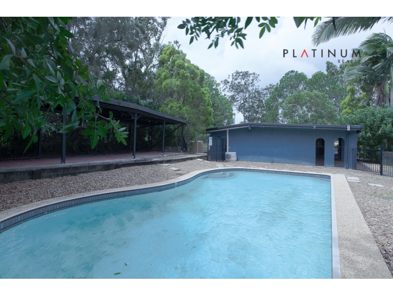 2 Tulloch Crescent, Mudgeeraba QLD 4213