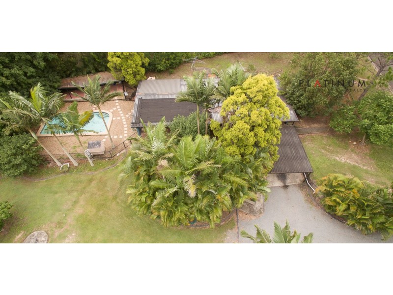 2 Tulloch Crescent, Mudgeeraba QLD 4213