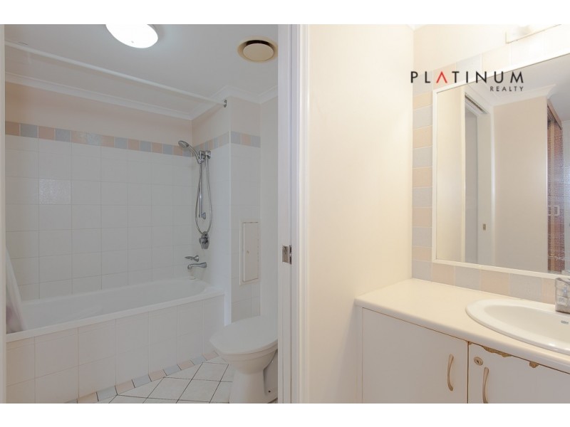 302/1 Paradise Island, Surfers Paradise QLD 4217