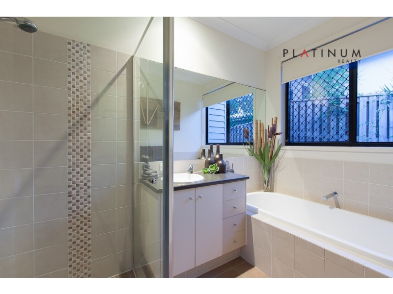 6 Flaxton Street, Ormeau QLD 4208