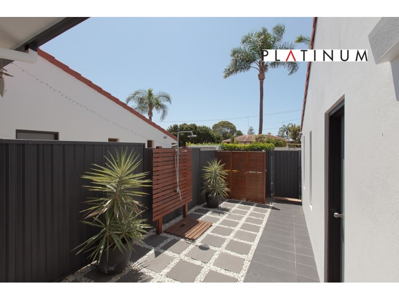 Mermaid Waters QLD 4218