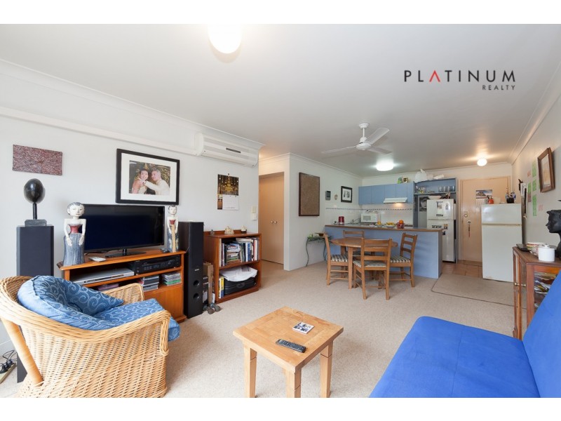 @14 Genoa Street, Surfers Paradise QLD 4217
