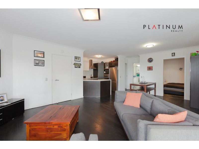 320/1 Paradise Island, Surfers Paradise QLD 4217