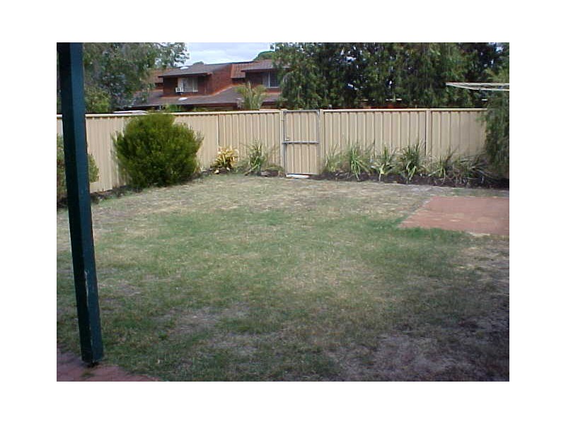21 Melinga Court, Karawara WA 6152