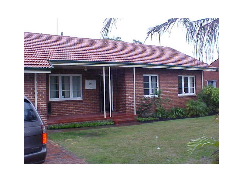 96 Manning Road, Manning WA 6152