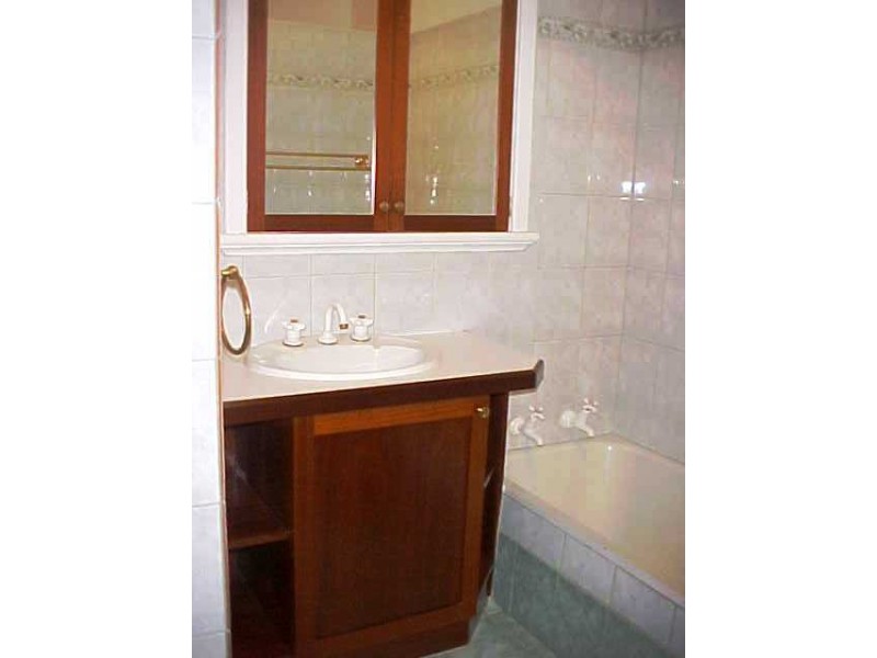 96 Manning Road, Manning WA 6152