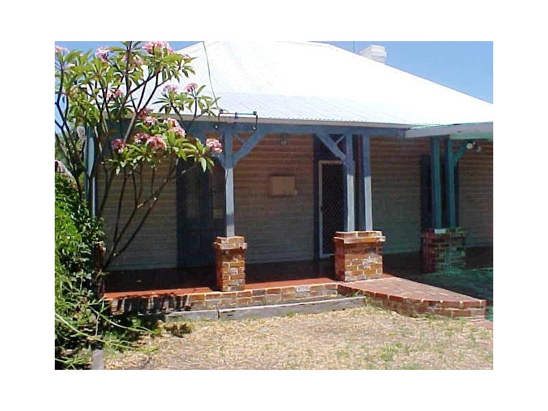 195 Gloucester Street, Victoria Park WA 6100