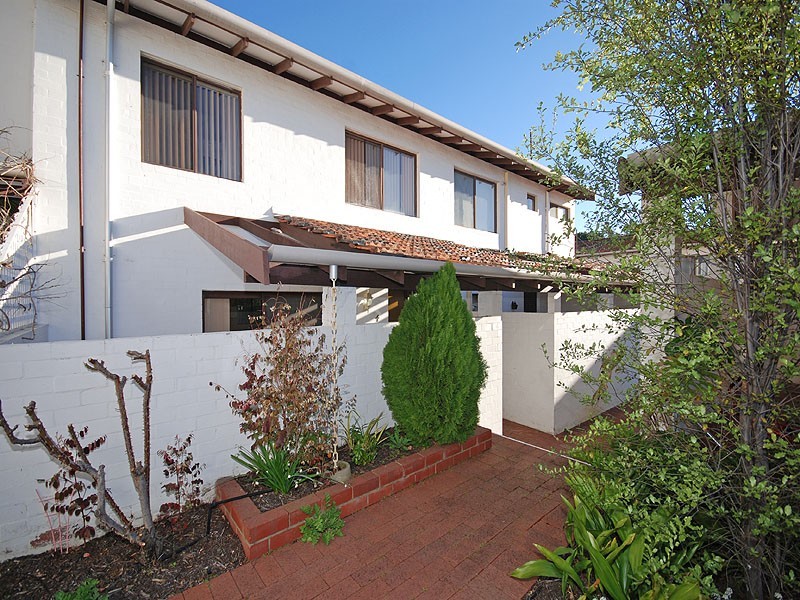 4/6 Onslow Street, South Perth WA 6151