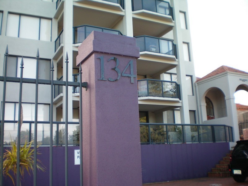 22/134 Mill Point Road, South Perth WA 6151