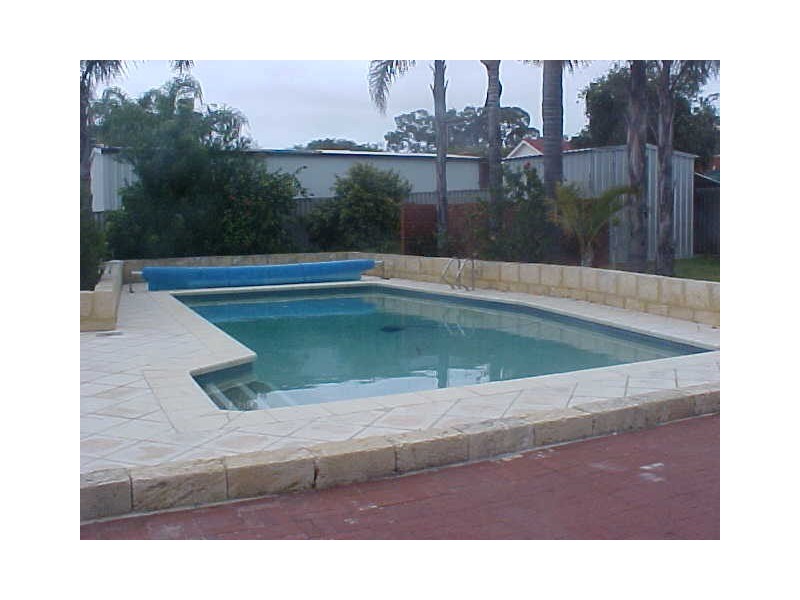 20 Lamond Street, Melville WA 6156