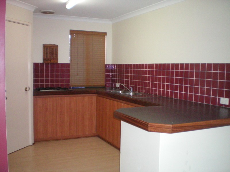 77 Mills Street, Cannington WA 6107