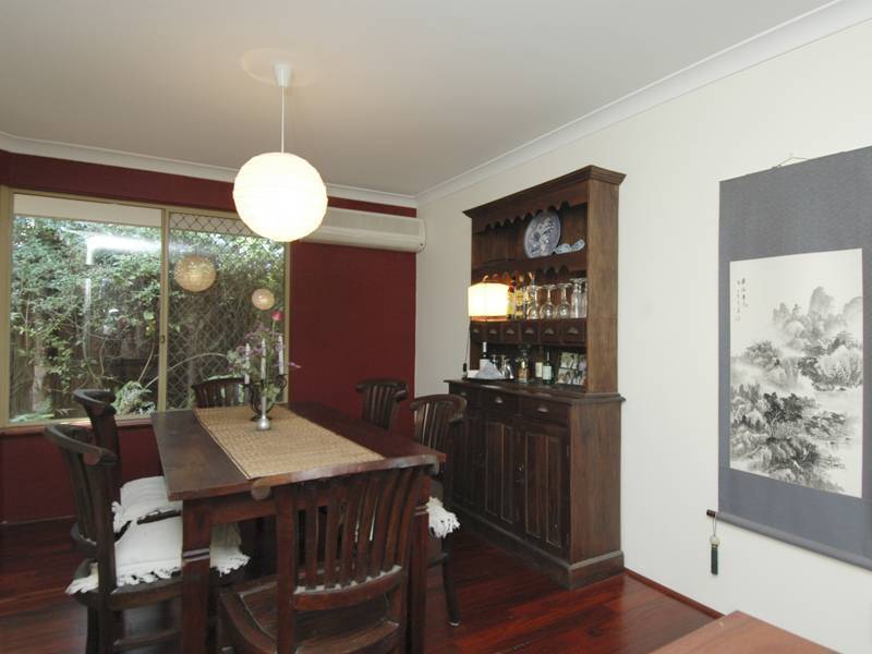 15 Ten Seldam Circle, Winthrop WA 6150