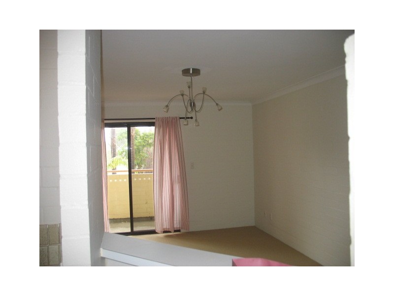 21/1 Weston Avenue, South Perth WA 6151